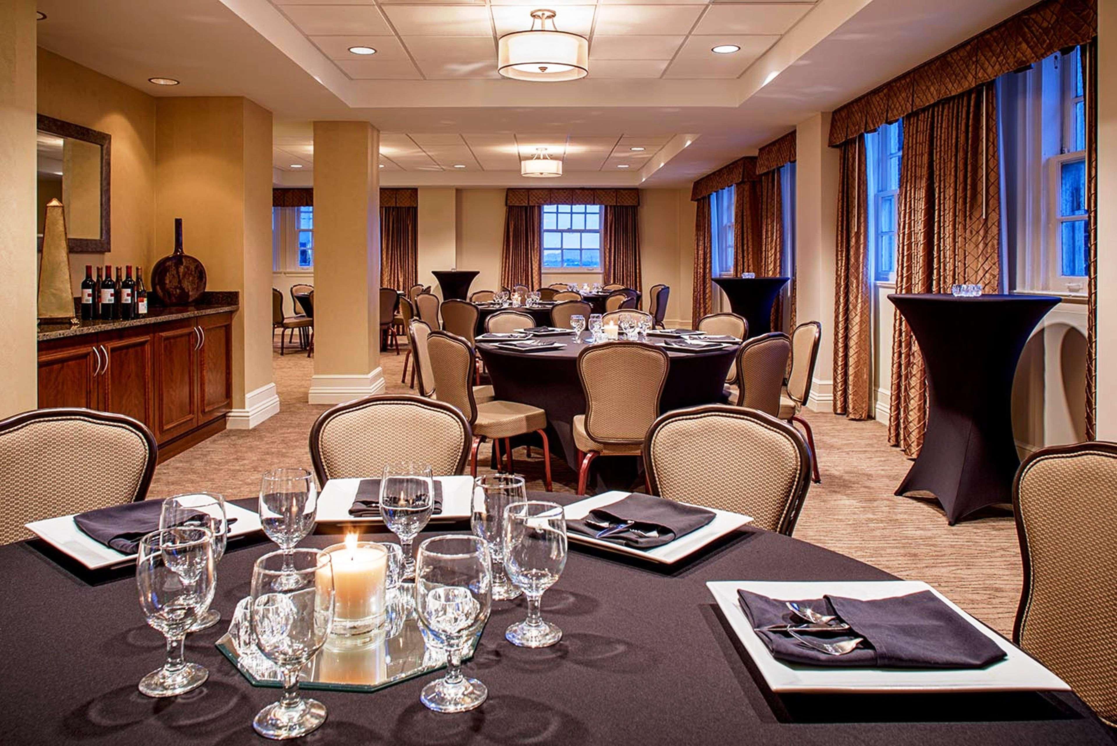Hampton Inn & Suites Birmingham-Downtown-Tutwiler Buitenkant foto