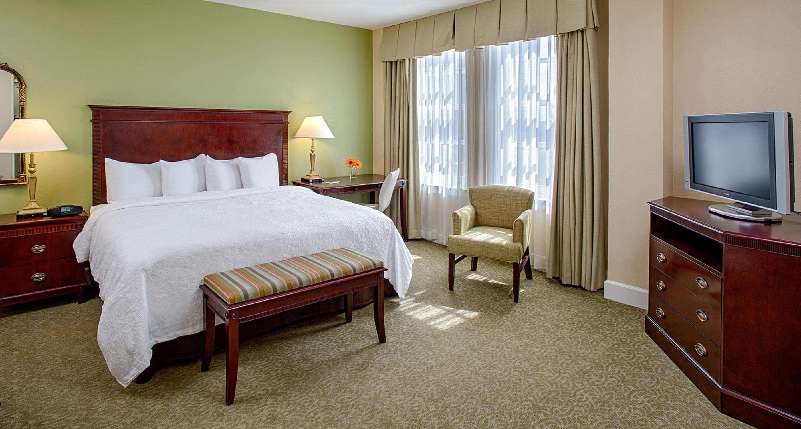 Hampton Inn & Suites Birmingham-Downtown-Tutwiler Buitenkant foto